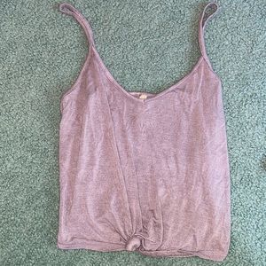 Light Purple Tank top With Knot in front